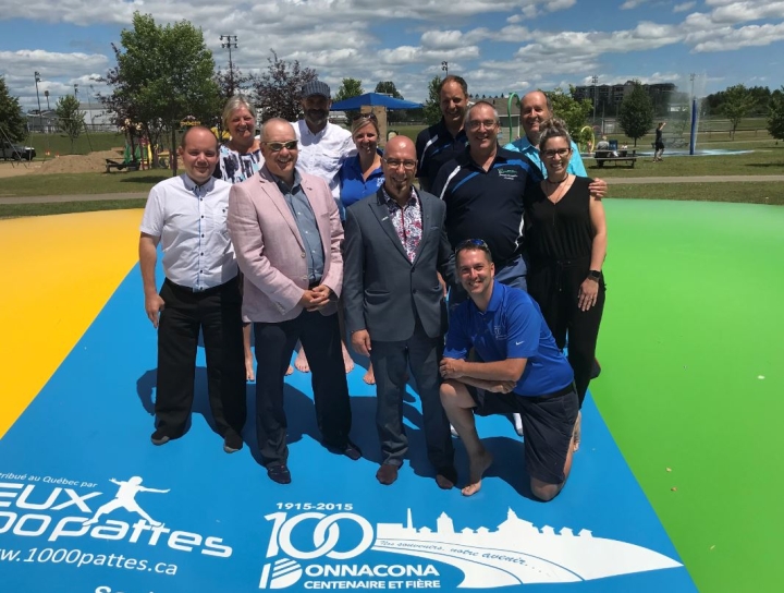 Inauguration officielle de la trampoline géante