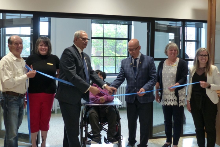 Inauguration officielle de l'hôtel de ville de Donnacona